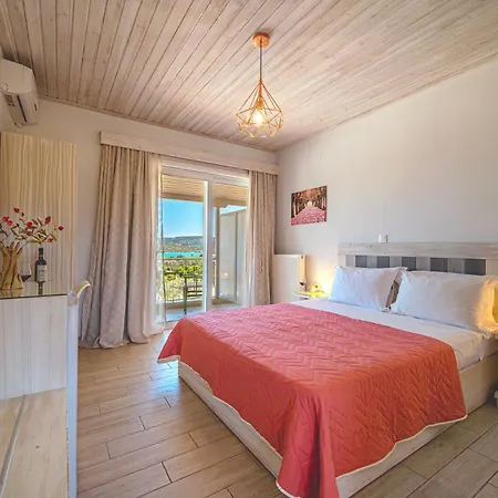 Leonidas Resort