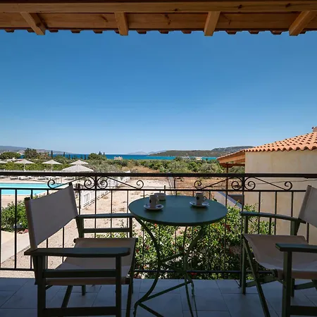 Apartment Leonidas Resort