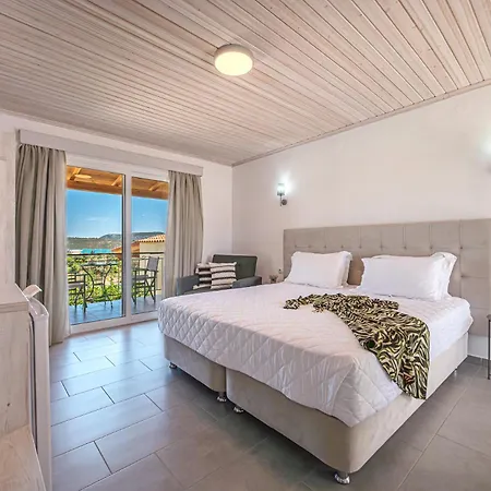Apartment Leonidas Resort *